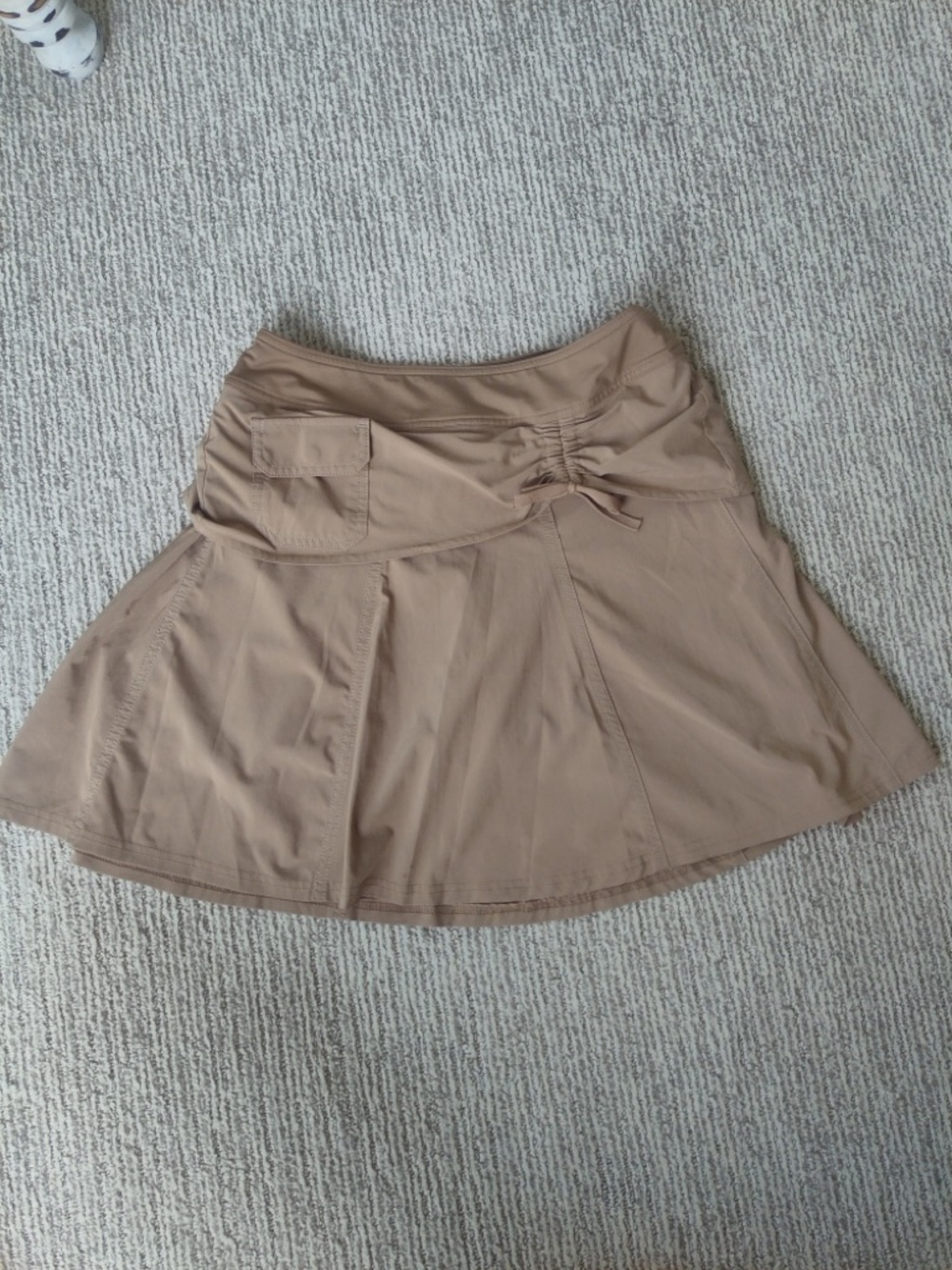 Athleta Beige Athletic Skort size 2
